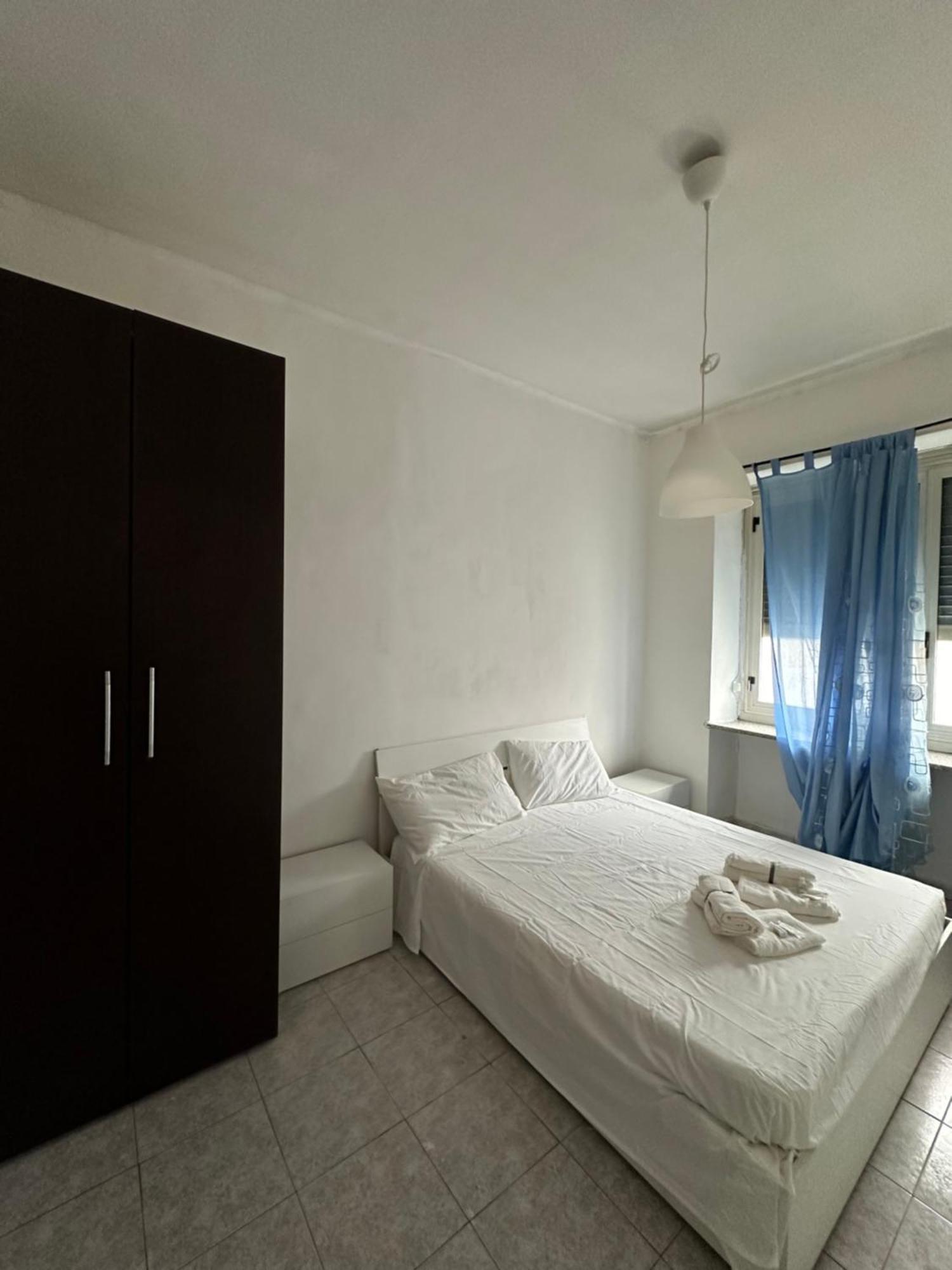 Affittacamere Torino - Private Rooms - H24 Self Check-In Pokoj fotografie